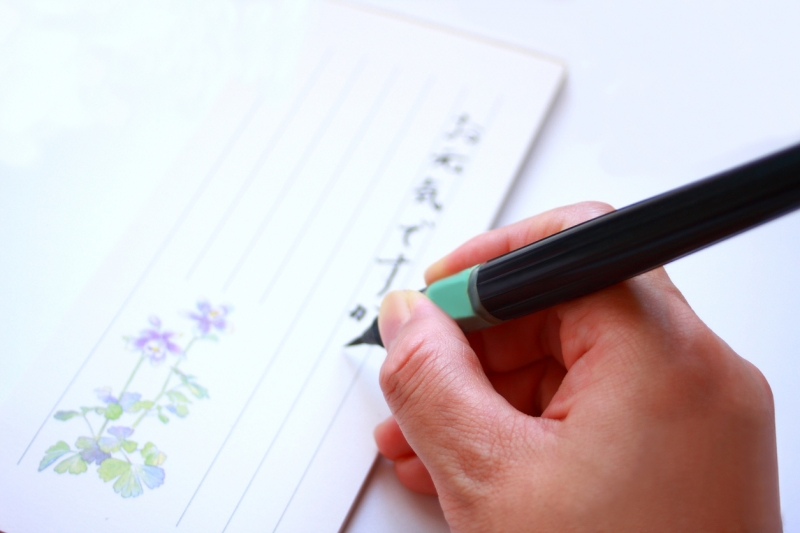 筆跡診断士・芳田マサヒロが教える、夏バテに負けない筆跡とは？ポイントは文字の始まりと終わり