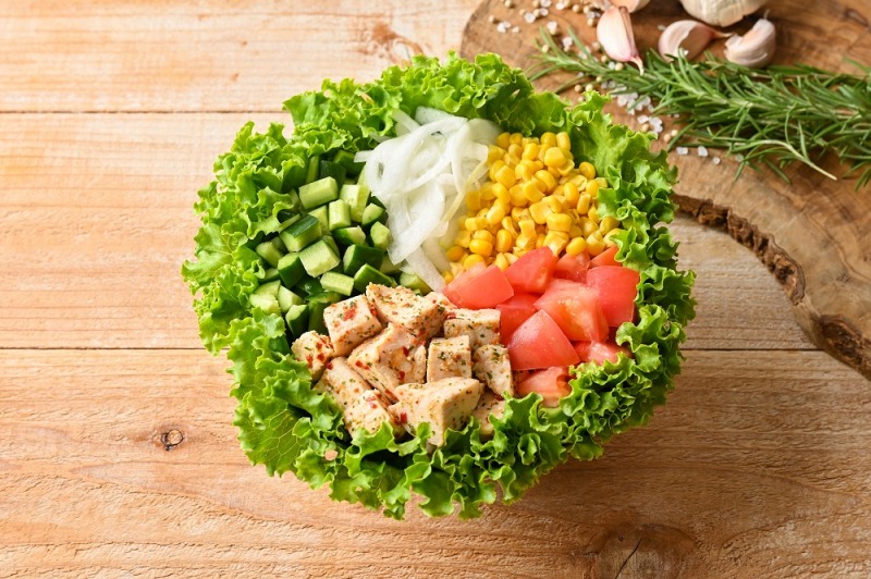 サラダは夏に向けた体づくりの強い味方！日本サラダ協会会長・まなみさんに聞く「おすすめサラダ3選」
